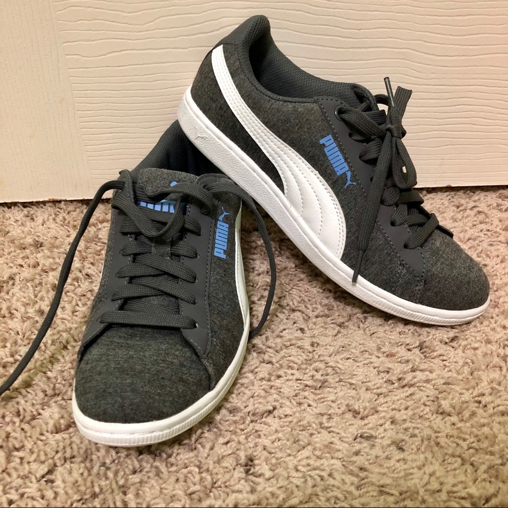 PUMA Vikky Women's Sneaker